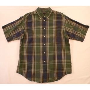 Roundtree Yorke Green Plaid Shirt L NWT$36.00